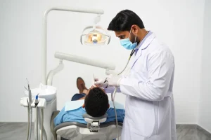 Getting Dental Implants in Mumbai